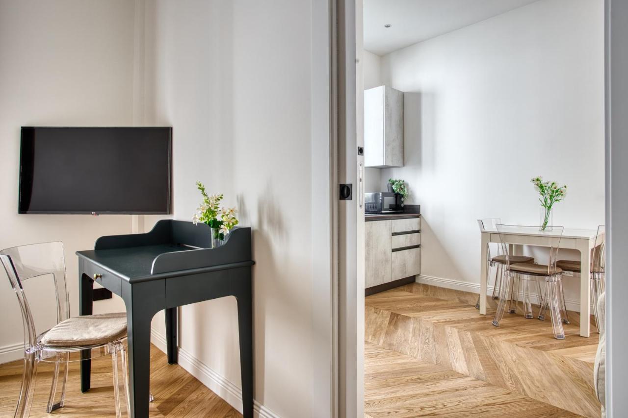 Appartamento Joivy Stunning Flat With Balcony Milano