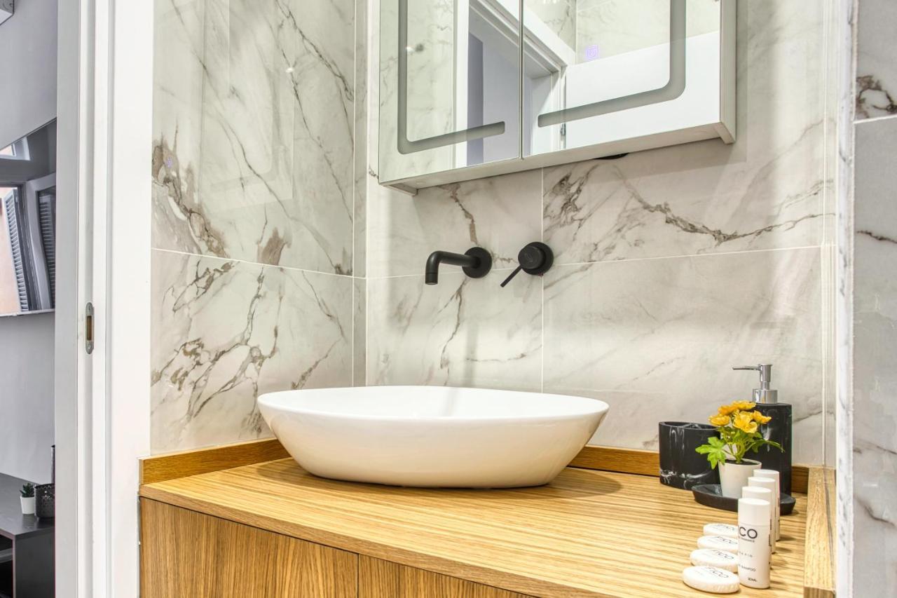 Joivy Stunning Flat With Balcony Appartamento